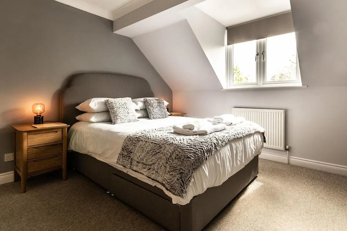 Stylish Townhouse By The Quay With Parking Villa Exeter Holiday home